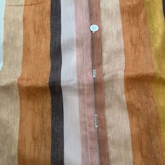 NWT Shirt and Short Set Small - Picture 3 of 4